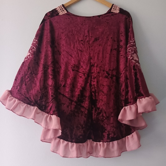 Unbranded Burgundy Velvet Floral Embroidered Ruffle Trim Poncho Romantic Style L - Picture 2 of 6